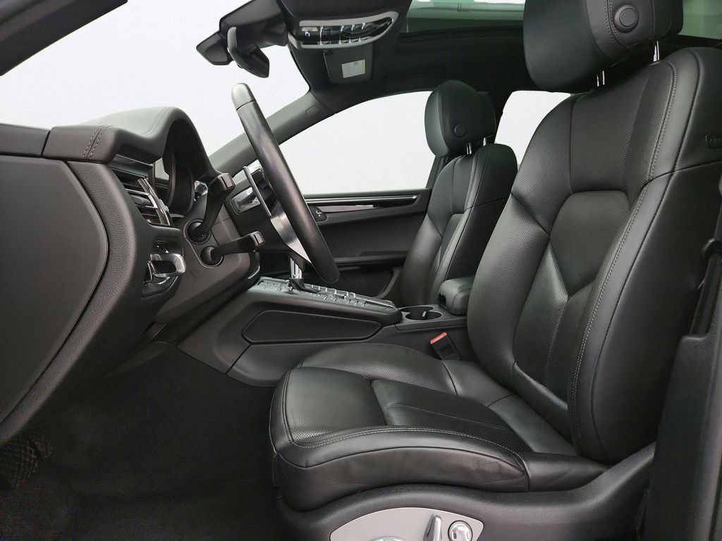 Used 2021 Porsche Macan S w/ Premium Package Plus AWD/4WD image 10