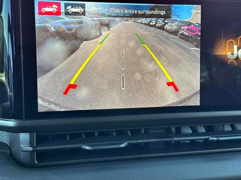 Used 2024 Jeep Wrangler Unlimited Sahara w/ Technology Group image 14