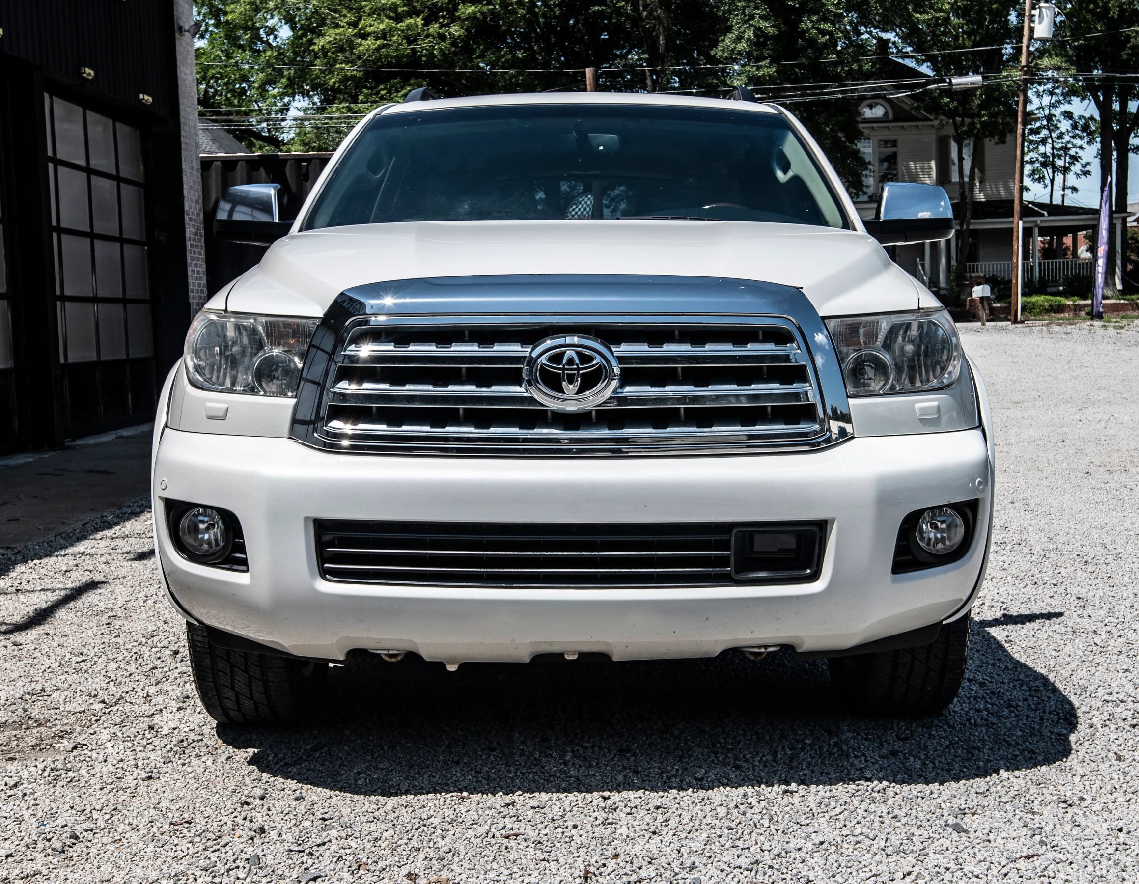 Used 2014 Toyota Sequoia Platinum AWD/4WD image 4