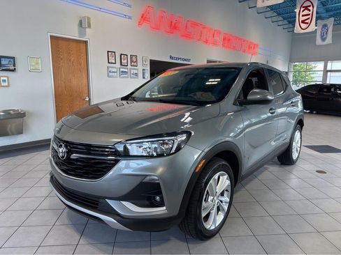 Used 2023 Buick Encore GX Preferred AWD/4WD image 8