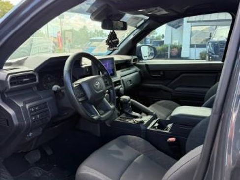 Used 2024 Toyota Tacoma SR AWD/4WD image 9