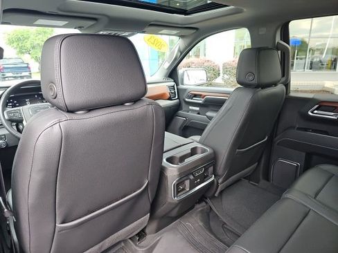 Used 2023 GMC Sierra 1500 Denali w/ Denali Reserve Package image 23