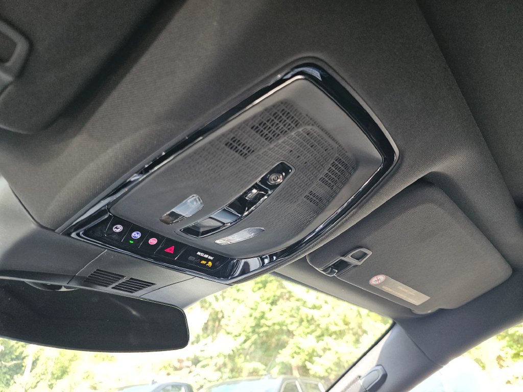 New 2027 Cadillac Lyriq Sport AWD/4WD image 32