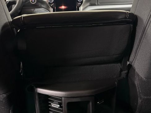 New 2026 RAM 2500 Big Horn AWD/4WD image 20