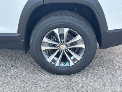 New 2026 Chevrolet Equinox LT FWD image 4