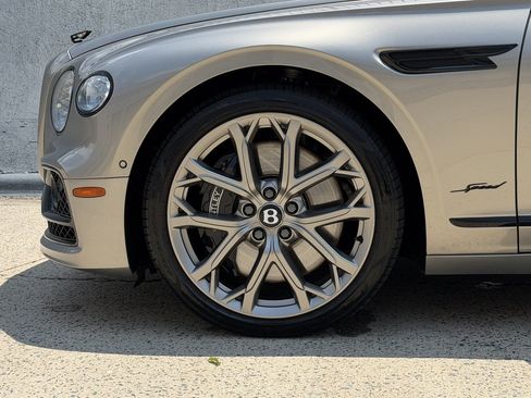 Certified 2024 Bentley Flying Spur W12 AWD/4WD image 6