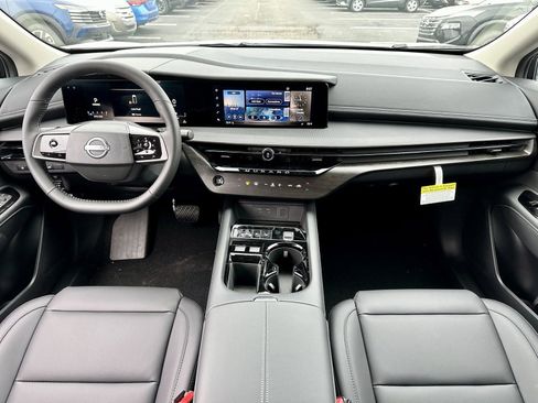 Used 2025 Nissan Murano SV image 22