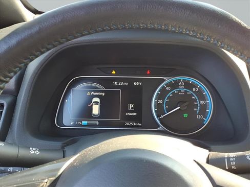 Used 2023 Nissan Leaf SV Plus image 10