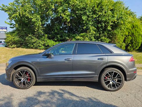 Used 2020 Audi Q8 Premium Plus w/ Premium Plus Package AWD/4WD image 2
