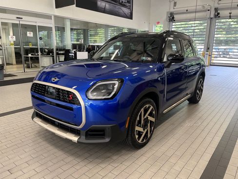 Used 2025 MINI Cooper Countryman S w/ Comfort Package Max image 6