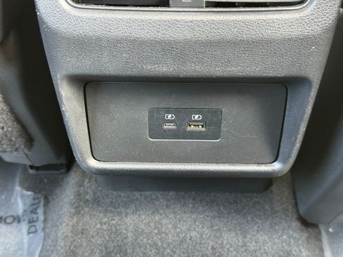 Used 2022 Nissan Rogue SV FWD image 28