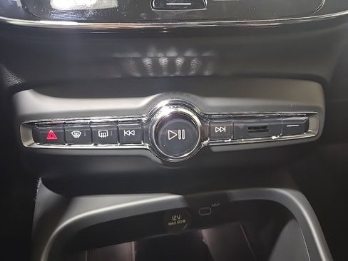 New 2026 Volvo XC40 B5 Ultra w/ Climate Package image 13