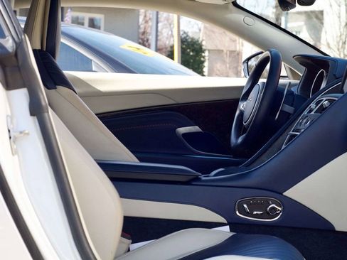 Used 2017 Aston Martin DB11 V12 image 37