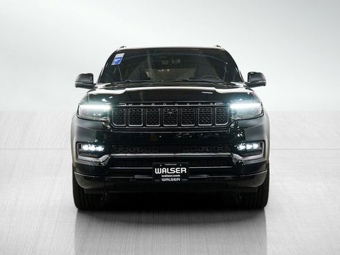 Used 2022 Jeep Grand Wagoneer Series II AWD/4WD image 8
