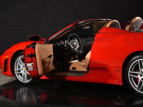 Used 2005 Ferrari F430 Spider RWD image 23