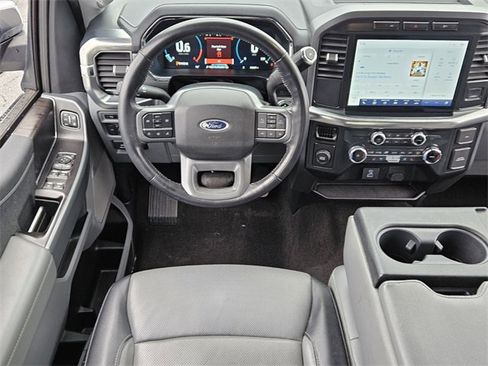Used 2022 Ford F150 Lariat image 14