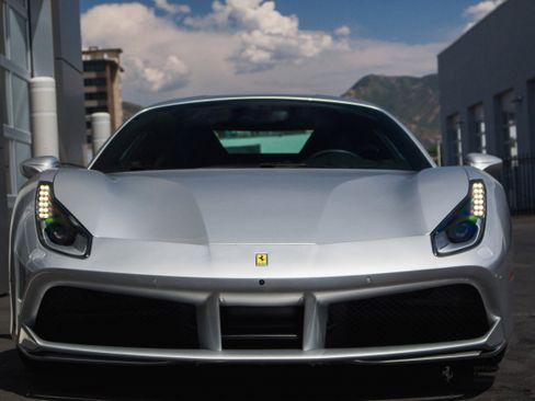 Certified 2016 Ferrari 488 GTB image 2