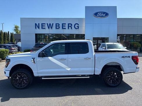 Used 2024 Ford F150 XLT AWD/4WD image 4
