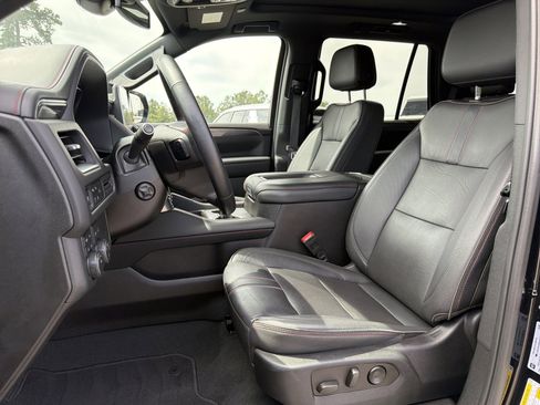 Used 2024 Chevrolet Tahoe RST w/ Luxury Package AWD/4WD image 14