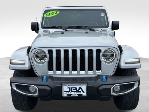 Used 2022 Jeep Wrangler Unlimited Sahara w/ Cold Weather Group image 24