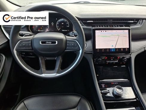 Certified 2023 Jeep Grand Cherokee Limited AWD/4WD image 11
