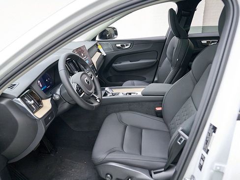New 2026 Volvo XC60 B5 Plus w/ Climate Package AWD/4WD image 17