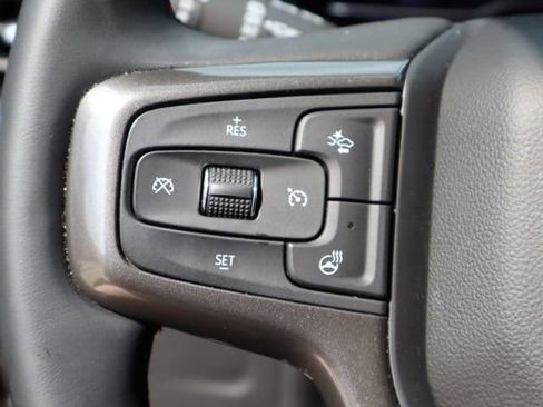 Used 2024 Chevrolet Suburban RST w/ Luxury Package image 14