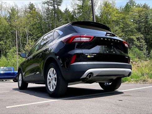 Used 2023 Ford Escape Active AWD/4WD image 6