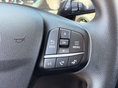 Used 2022 Ford Escape SE FWD image 25