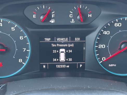 Used 2020 Chevrolet Equinox LS w/ LS Convenience Package AWD/4WD image 26