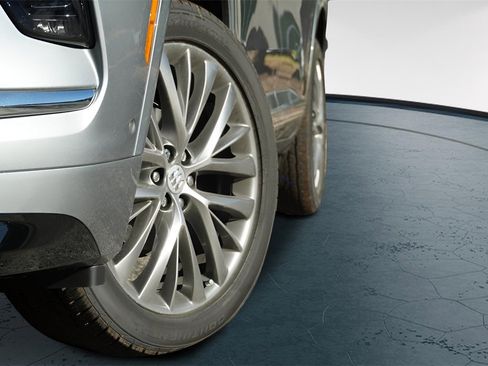 New 2026 Buick Enclave Avenir image 3