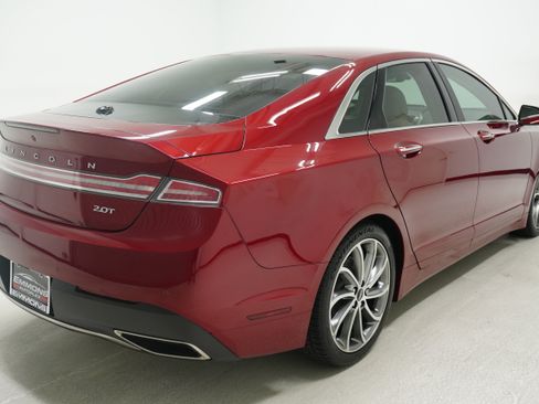 Used 2019 Lincoln MKZ Reserve w/ Reserve Plus Package FWD image 4