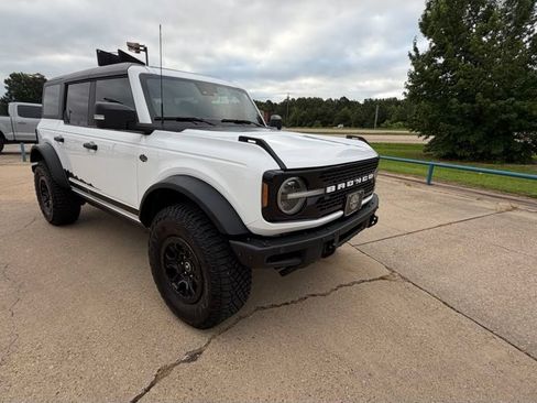 Used 2022 Ford Bronco Wildtrak AWD/4WD image 9
