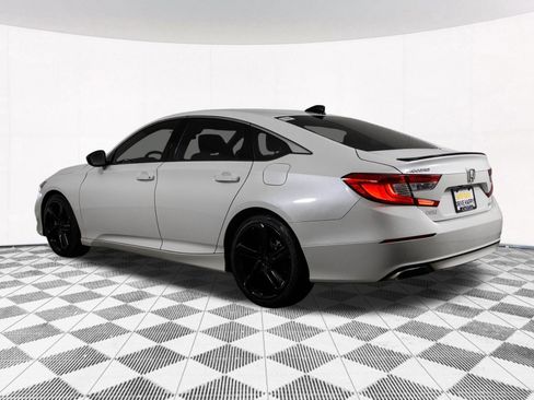 Used 2022 Honda Accord Sport image 12