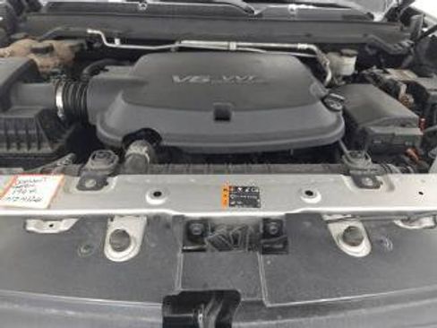 Used 2018 Chevrolet Colorado LT w/ LT Convenience Package RWD image 8