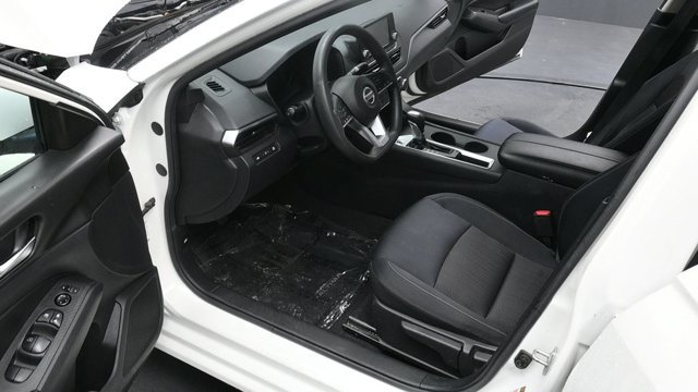 Used 2021 Nissan Altima 2.5 S FWD image 18