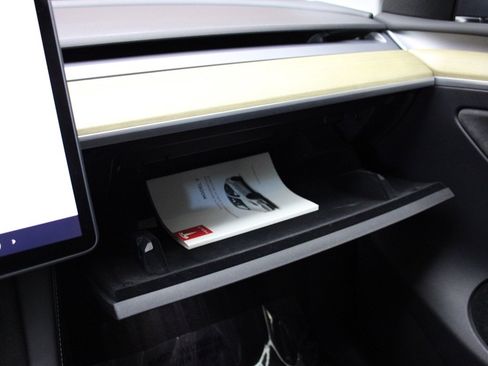 Used 2023 Tesla Model Y Long Range image 23