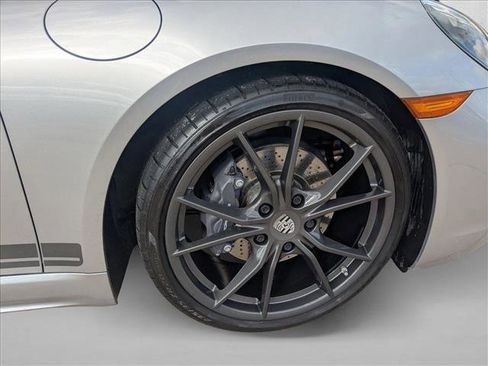 Used 2022 Porsche 718 Boxster image 17