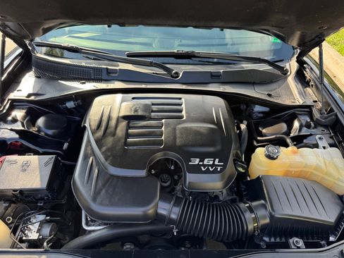 Used 2022 Dodge Charger SXT w/ Plus Group image 6