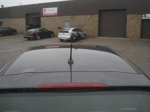 Used 2016 Subaru Impreza 2.0i image 10