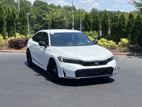 Used 2025 Honda Civic Sport image 2