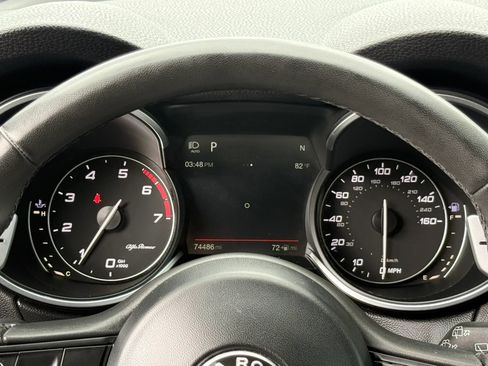 Used 2018 Alfa Romeo Stelvio Ti Sport AWD/4WD image 12