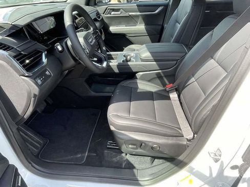 New 2026 GMC Acadia Elevation w/ Elevation Premium Package image 12