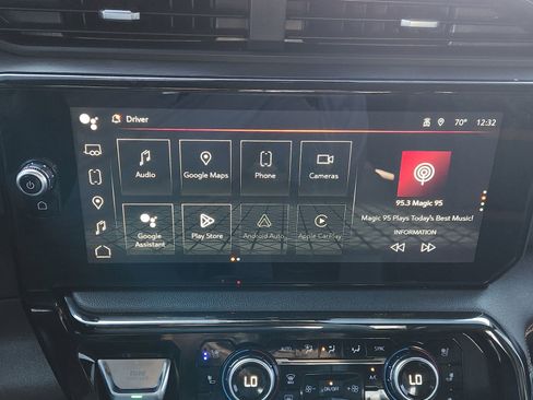 Used 2025 GMC Sierra 1500 AT4 w/ AT4 Premium Package image 20