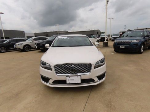 Certified 2019 Lincoln MKZ Premiere FWD image 4