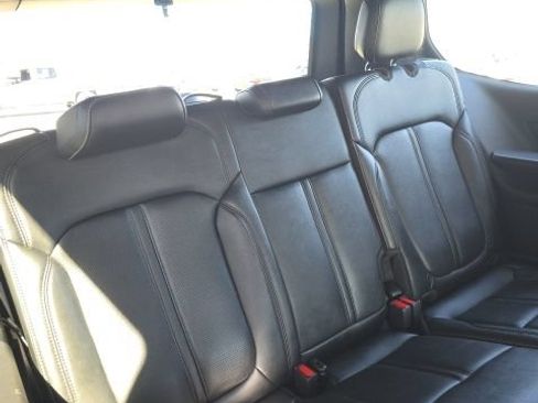 Used 2022 Jeep Wagoneer Series II AWD/4WD image 28