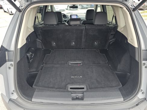 Used 2021 Nissan Rogue SL AWD/4WD image 25