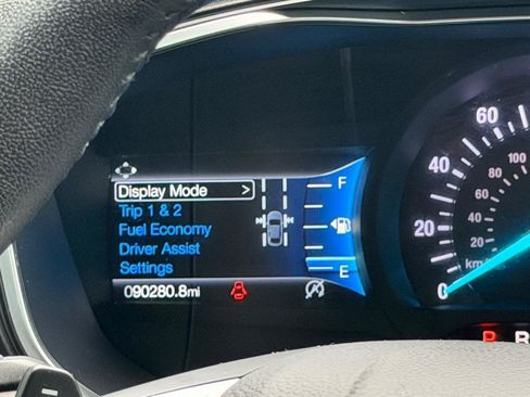Used 2019 Ford Fusion Titanium FWD image 19