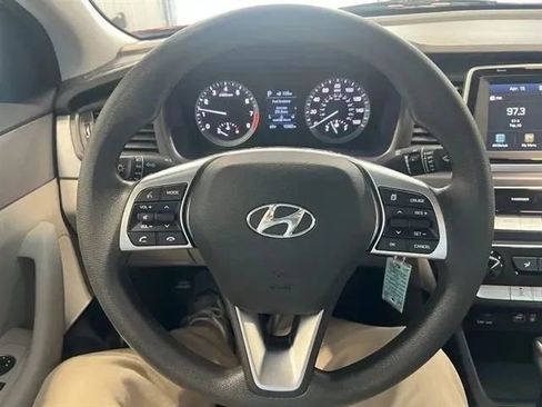 Used 2019 Hyundai Sonata SE FWD image 27