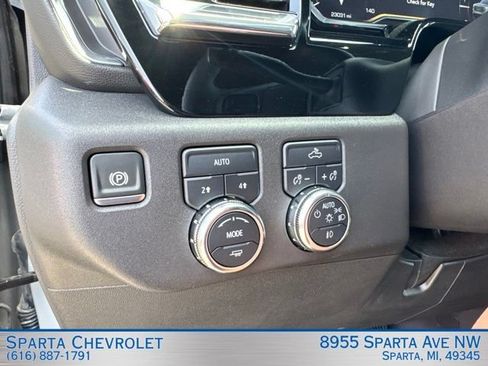 Used 2024 GMC Sierra 1500 Elevation AWD/4WD image 15